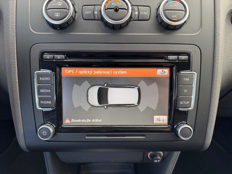 Volkswagen Touran 2.0 TDI Highline DSG