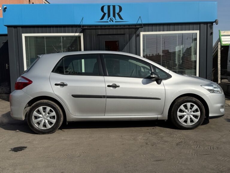 Toyota Auris 1.33 I Dual VVT-i Terra Cool