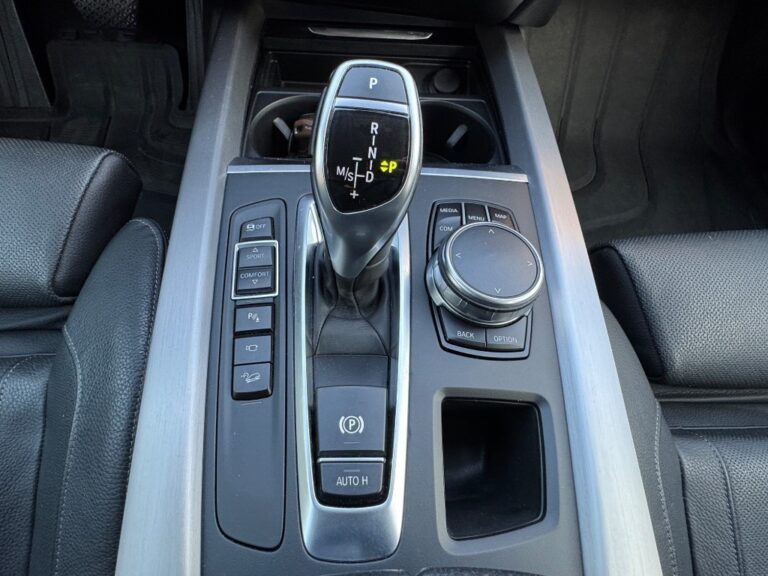 BMW X5 xDrive30d A/T