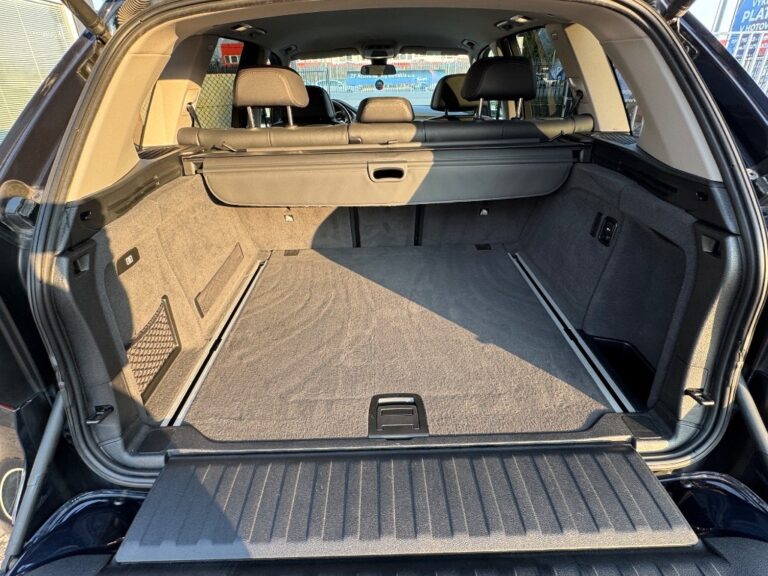 BMW X5 xDrive30d A/T