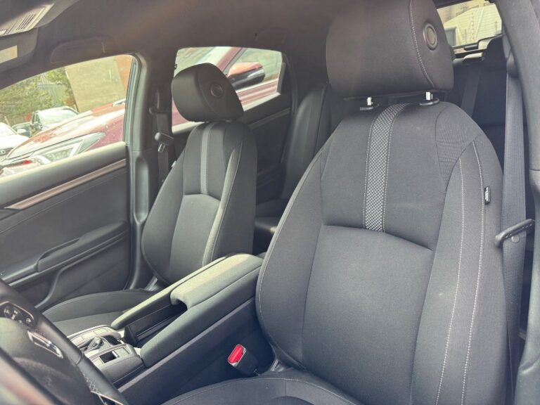 Honda Civic 1.0 DOHC VTEC Turbo Elegance CVT