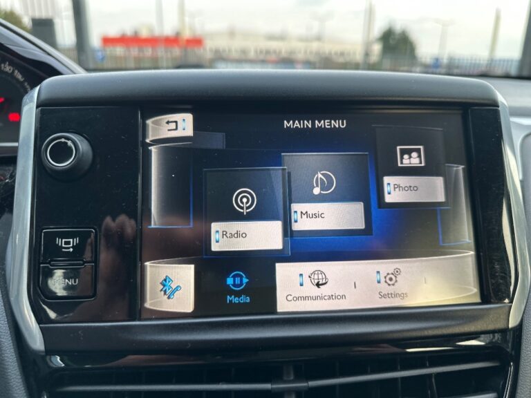 Peugeot 208 1.4 Vti Active