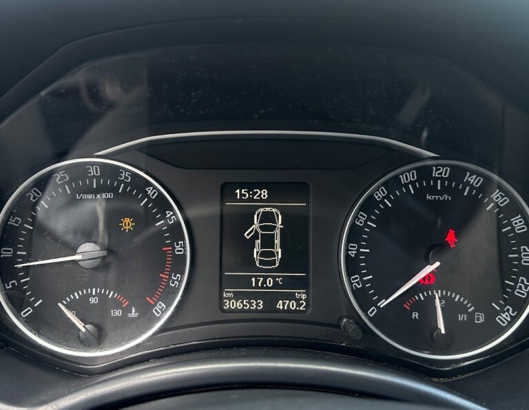 Škoda Octavia Combi 1.6 TDI CR DPF 4x4 Elegance
