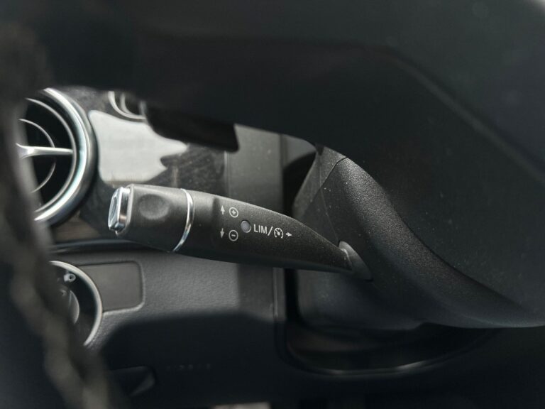 Mercedes-Benz GLK 350 CDI BlueEFFICIENCY 4MATIC A/T