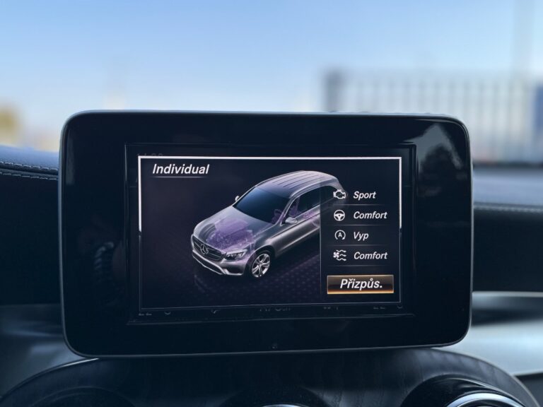 Mercedes-Benz GLC SUV 220d 4MATIC A/T