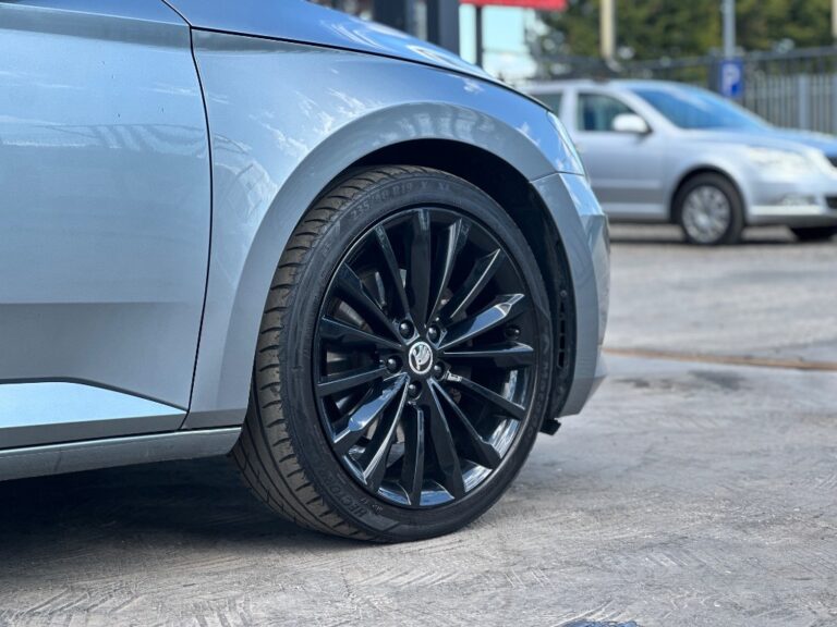 Škoda Superb Combi 2.0 TDI 190k 4x4 Style DSG EU6