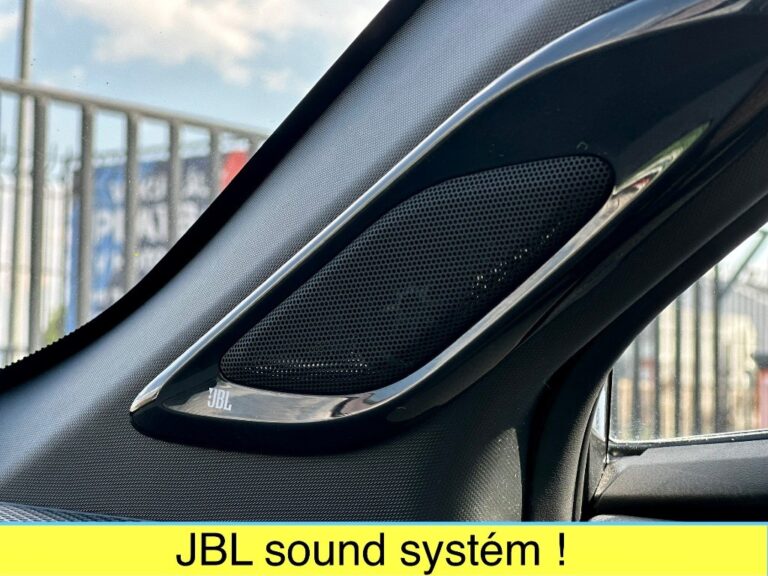 Toyota C-HR 1.8 Hybrid Executive E-CVT