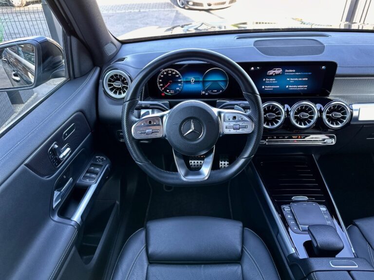 Mercedes-Benz EQB 300 4MATIC