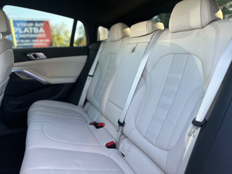BMW X6 xDrive 30d mHEV A/T