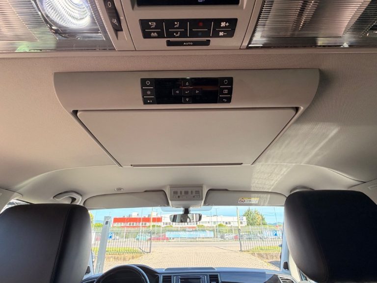 Volkswagen Multivan 2.0 BiTDI BMT Comfortline 4MOTION DSG