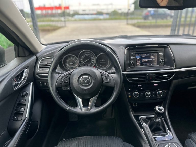 Mazda 6 Combi (Wagon) 6 2.0 Skyactiv-G Revolution