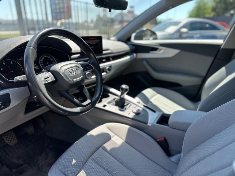 Audi A4 2.0 TDI 150k Manager