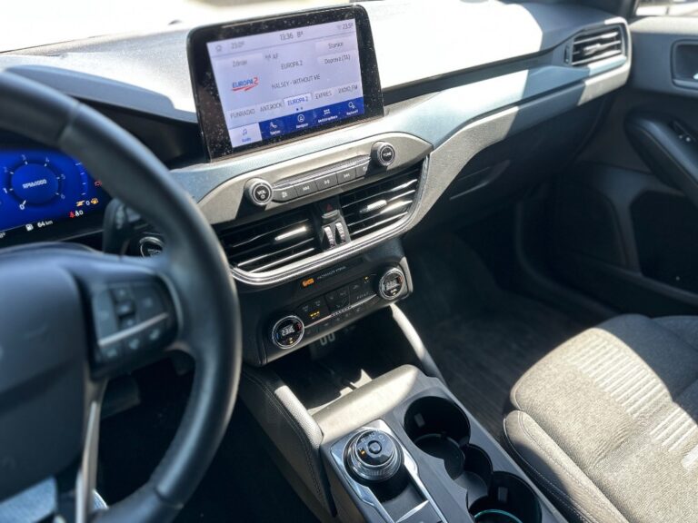 Ford Focus Kombi 1.5 EcoBlue Active X A/T