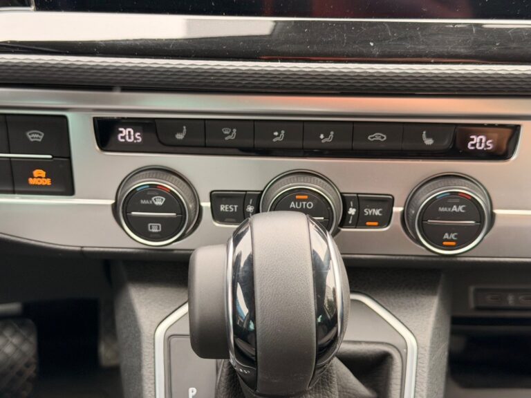Volkswagen Multivan 2.0 BiTDI 199k Highline 4Motion DSG