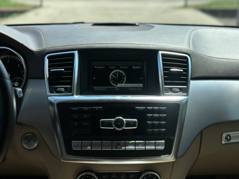 Mercedes-Benz ML