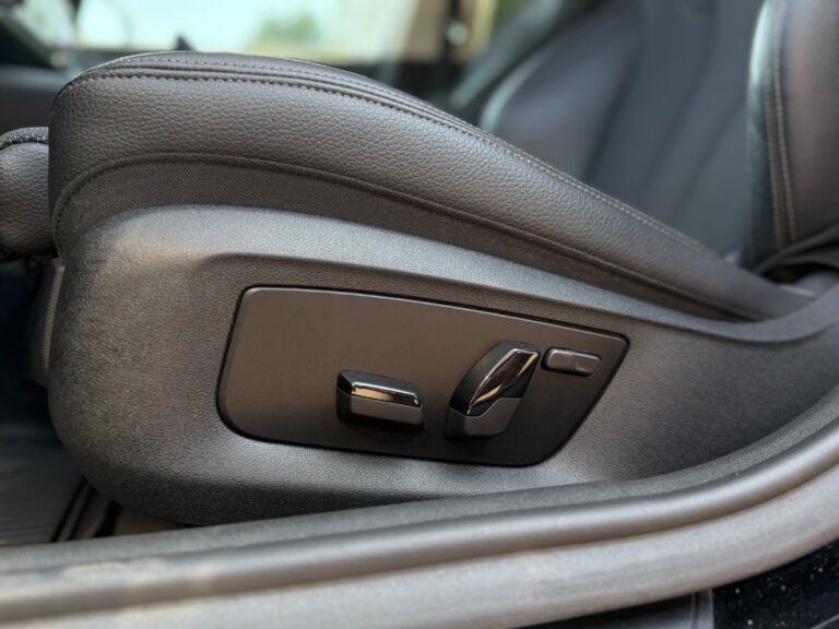 BMW Rad 5 520d xDrive A/T
