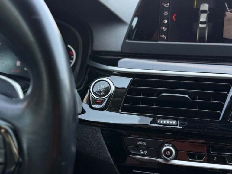 BMW Rad 5 520d xDrive A/T