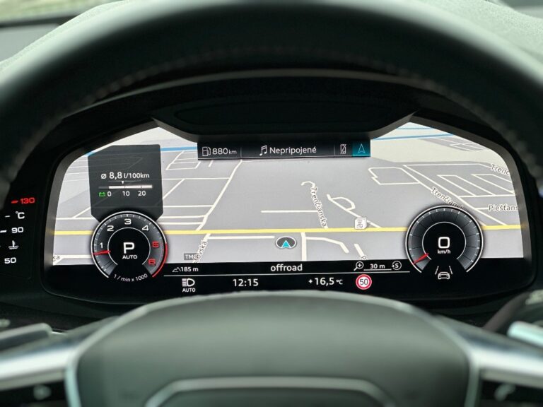 Audi A6 Avant S - LINE