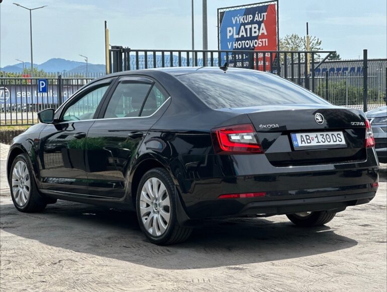 Škoda Octavia 1.6 TDI 115k Style DSG