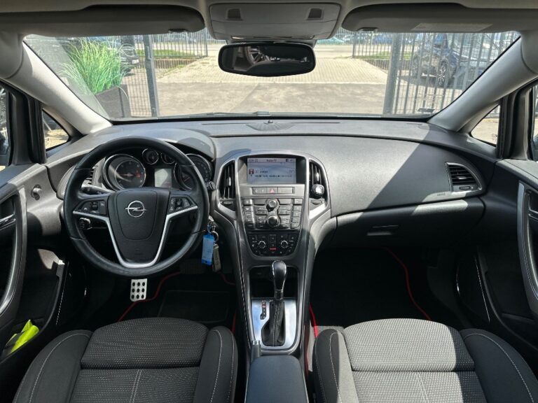 Opel Astra Sport Tourer ST 2.0 CDTI ECOTEC Cosmo A/T