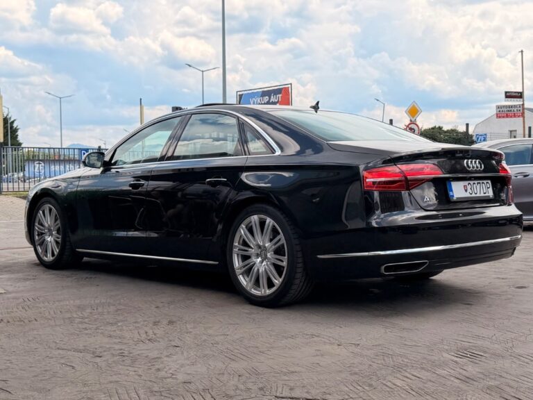 Audi A8 3.0 TDI V6 DPF clean diesel quattro tiptronic