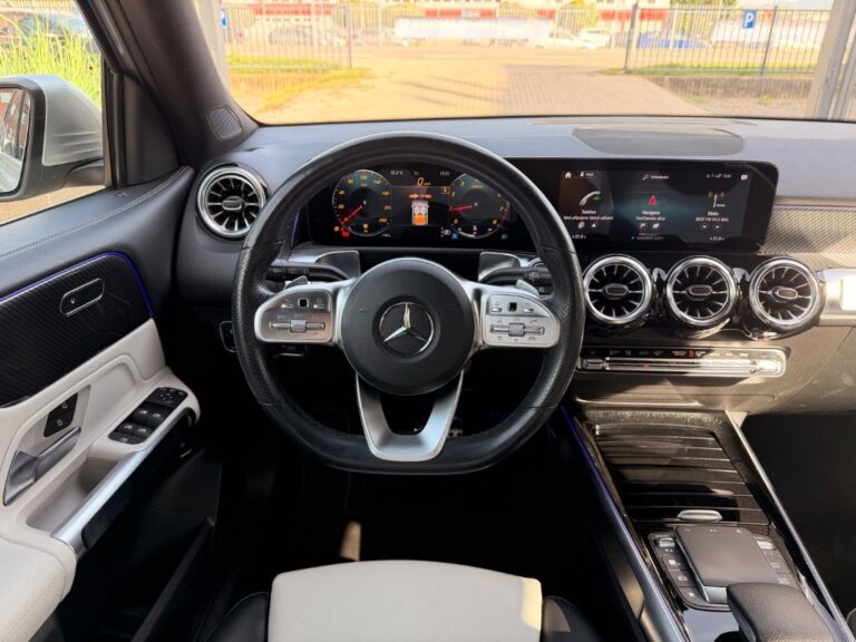 Mercedes-Benz GLB 200 A/T