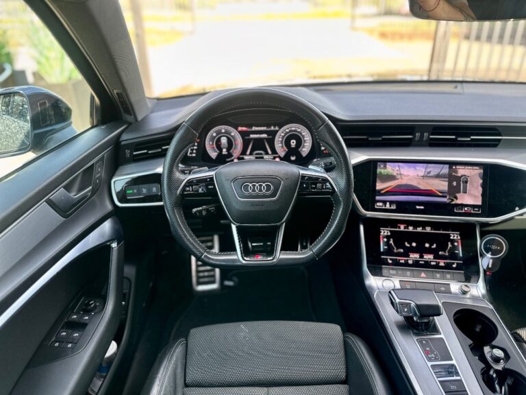 Audi A6 Avant S - LINE