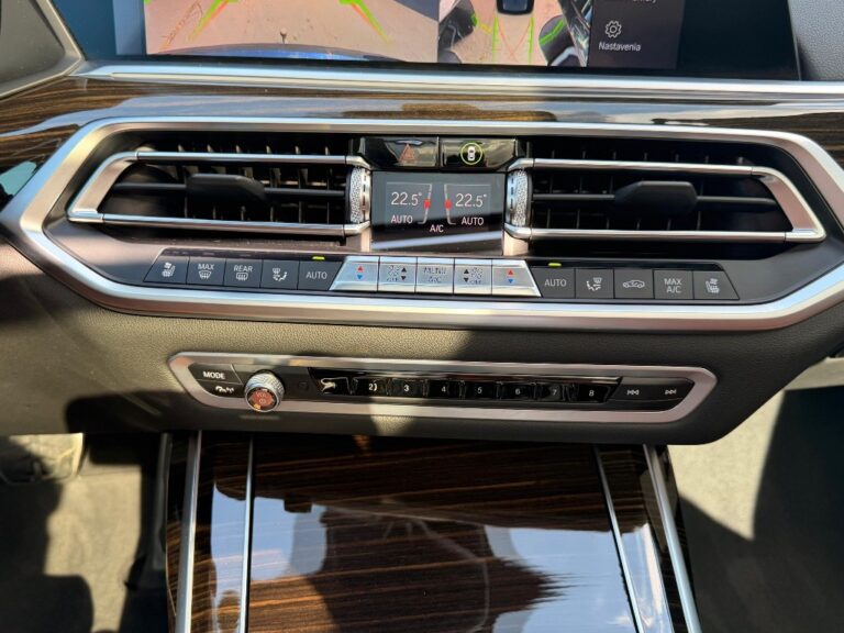 BMW X7 xDrive 40i A/T