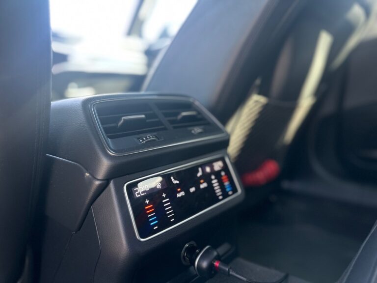 Audi A6 Avant S - LINE