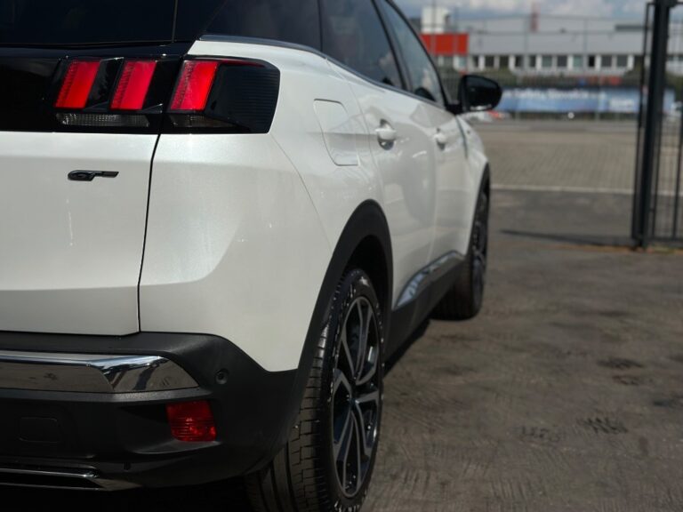 Peugeot 3008 2.0 BlueHDi 177 S&S GT Line E6d-ISC EAT8