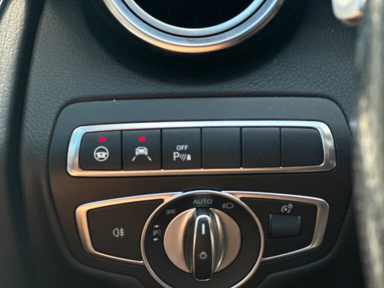 Mercedes-Benz GLC Kupé 220d 4MATIC A/T