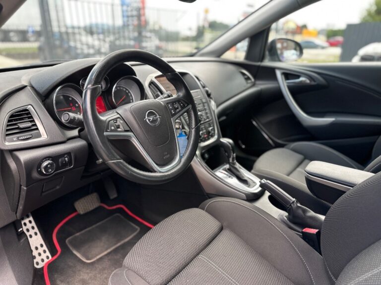 Opel Astra Sport Tourer ST 2.0 CDTI ECOTEC Cosmo A/T