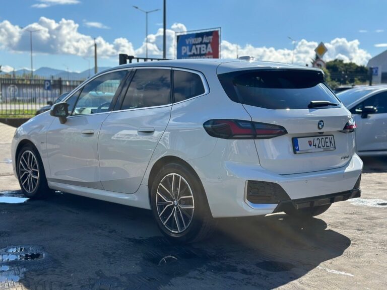 BMW Rad 2 Active Tourer 2 218d A/T
