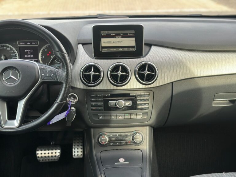 Mercedes-Benz B trieda