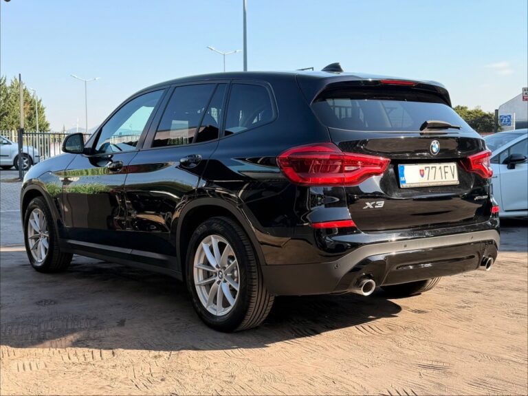 BMW X3 xDrive30i A/T