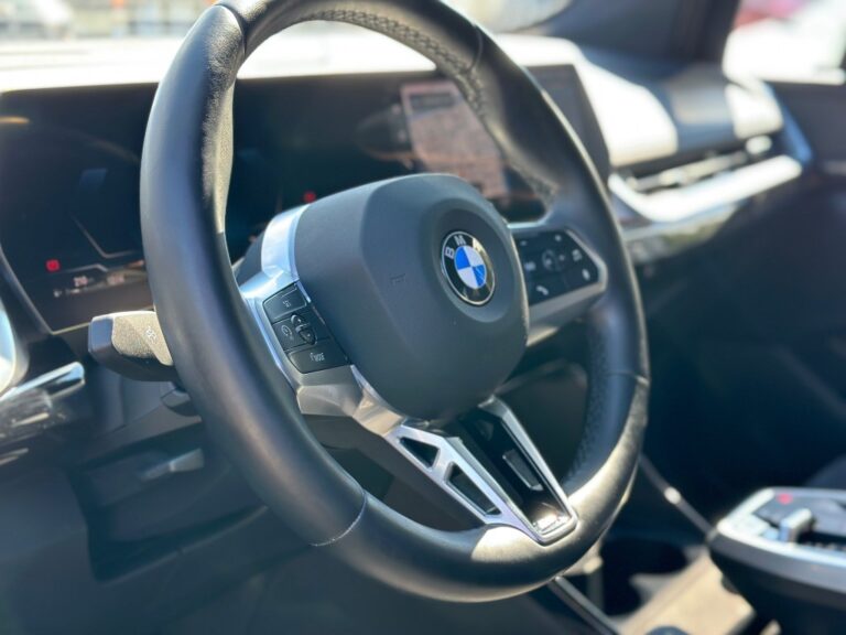 BMW Rad 2 Active Tourer 2 218d A/T