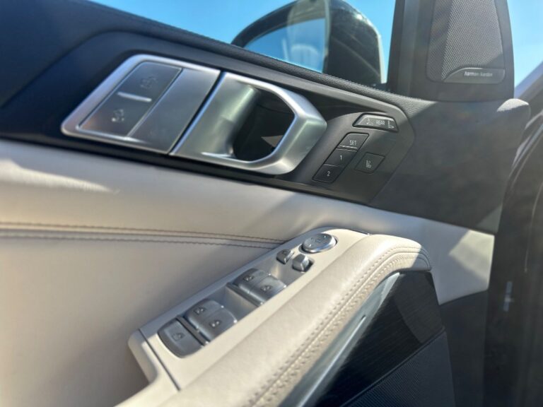 BMW X7 xDrive 40d mHEV A/T