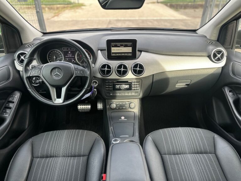 Mercedes-Benz B trieda