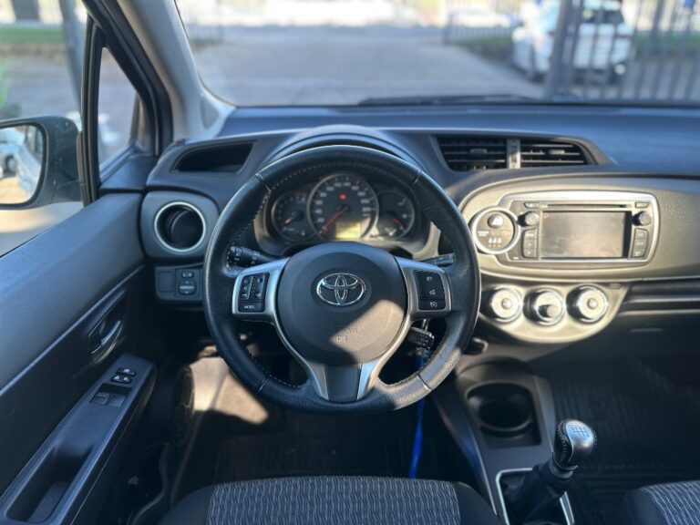 Toyota Yaris 1.33 Dual VVT-i Premium