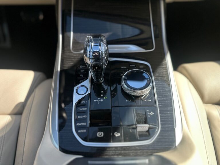 BMW X7 xDrive 40d mHEV A/T