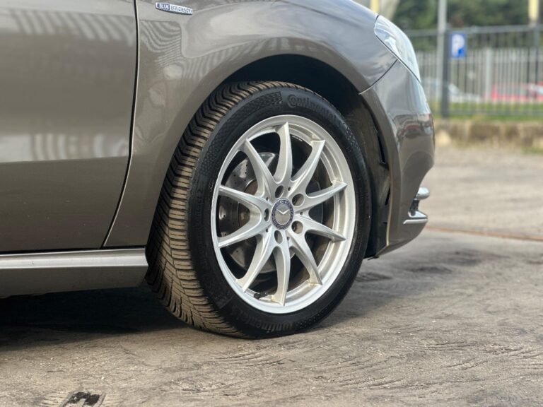 Mercedes-Benz B trieda