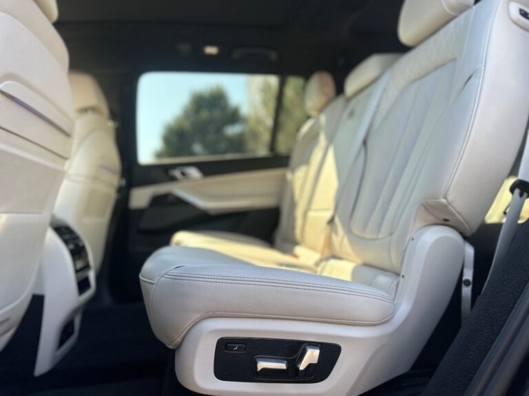 BMW X7 xDrive 40d mHEV A/T