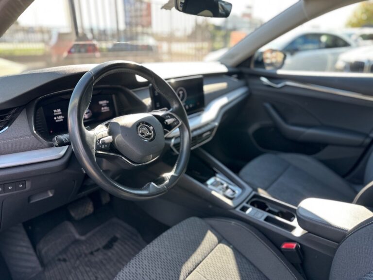Škoda Octavia Combi 2.0 TDI SCR Style DSG