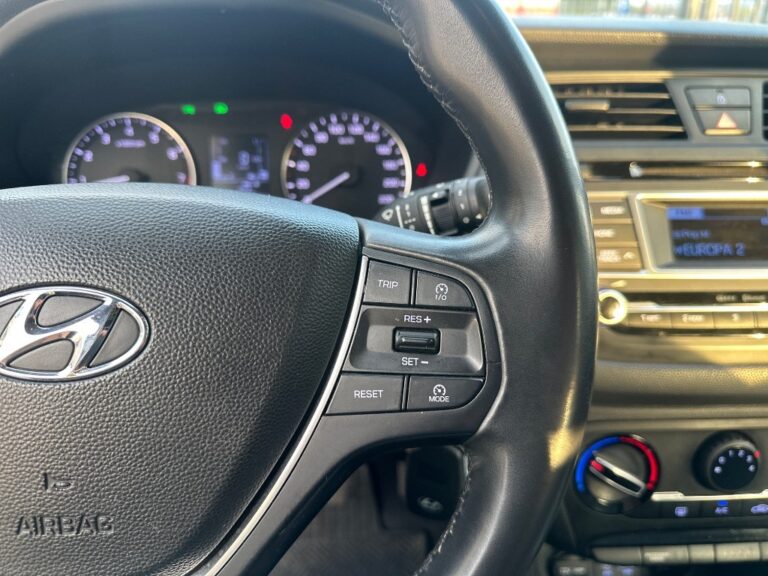 Hyundai i20 1.2i 16V Style