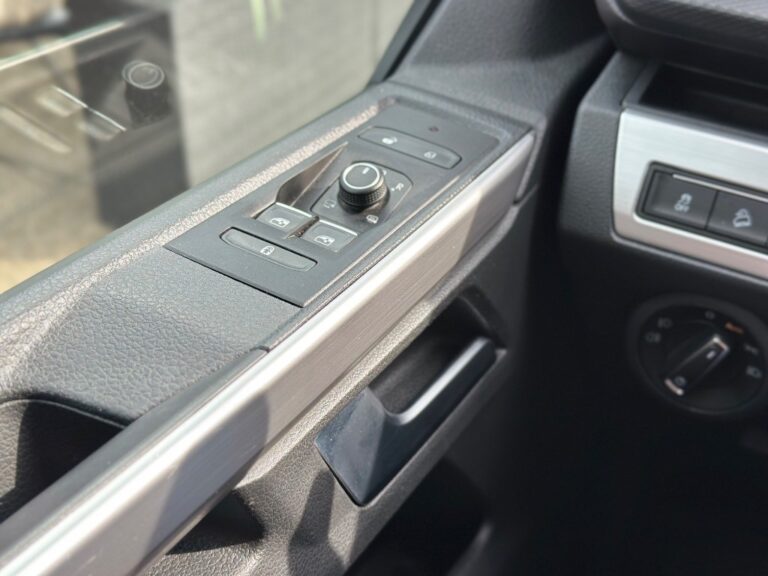 Volkswagen Multivan 2.0 BiTDI 204k Comfortline 4Motion DSG