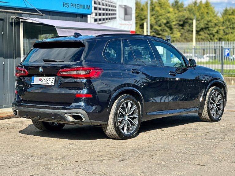BMW X5 xDrive30d A/T