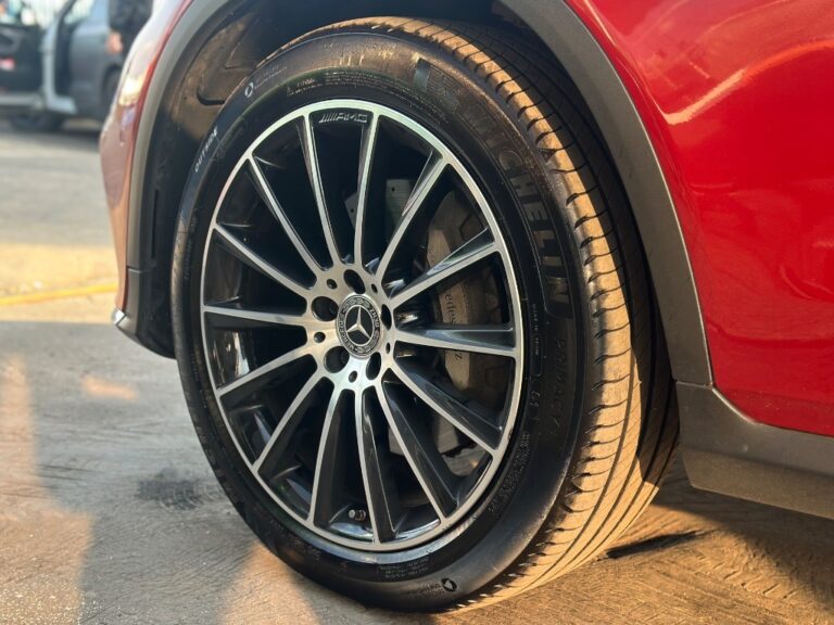 Mercedes-Benz GLC SUV 220d 4MATIC A/T