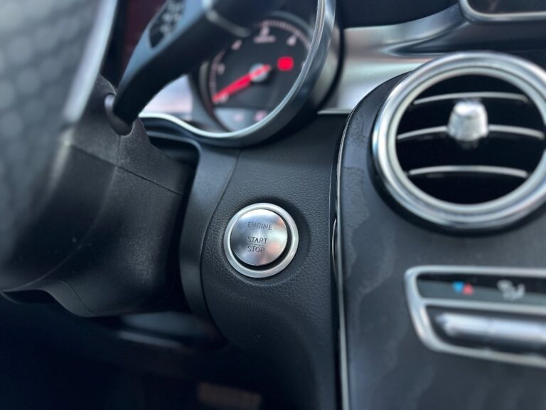 Mercedes-Benz GLC SUV 220d 4MATIC A/T