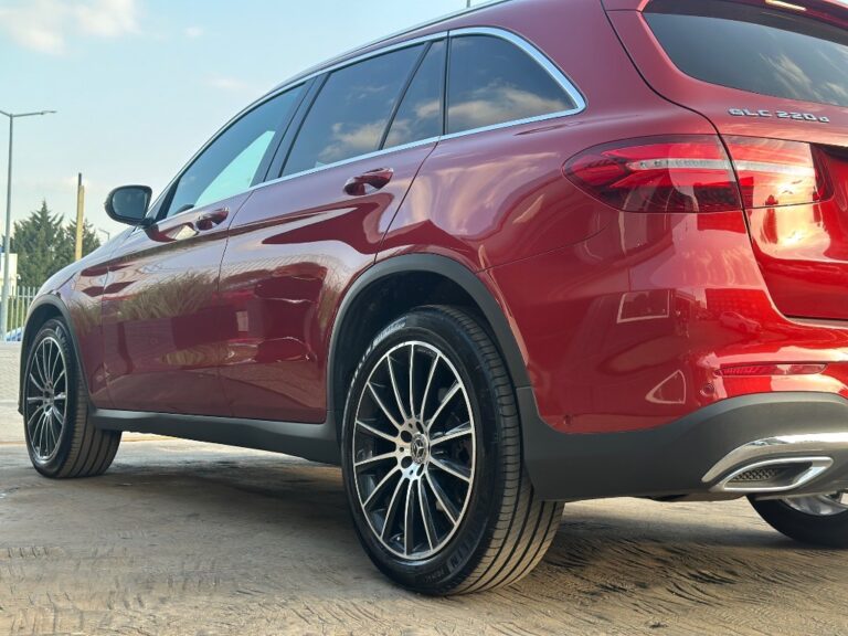 Mercedes-Benz GLC SUV 220d 4MATIC A/T