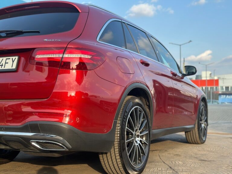 Mercedes-Benz GLC SUV 220d 4MATIC A/T